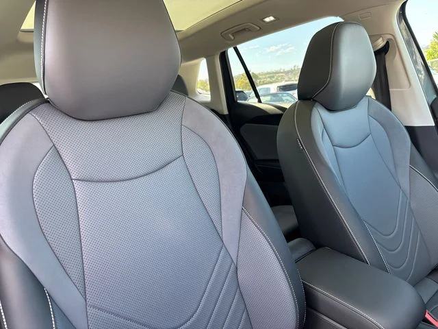 New 2026 Platinum Gray Metallic Volkswagen 2.0T SE image 19