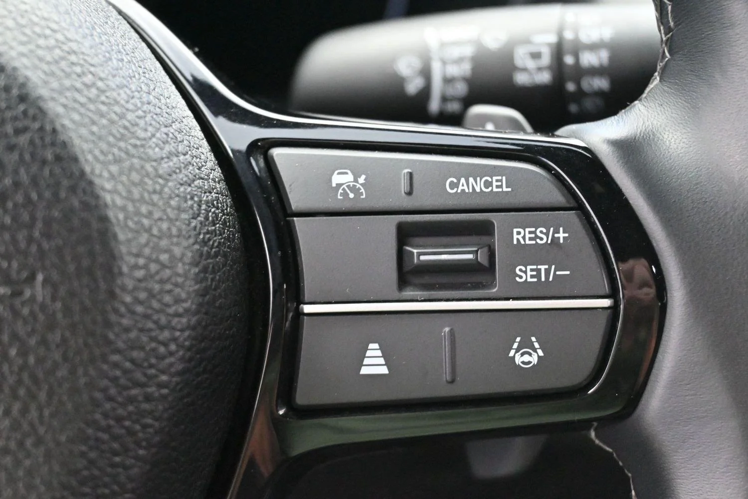Used 2022 Boost Blue Pearl Honda Sport image 17