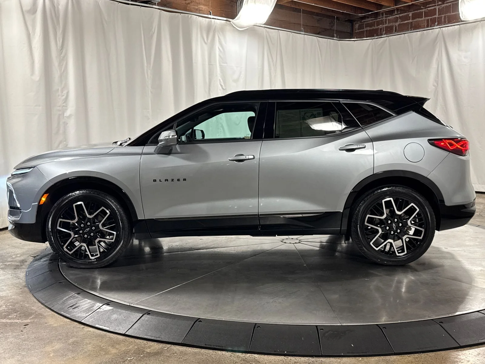 2025 Chevrolet Blazer RS - Photo 8