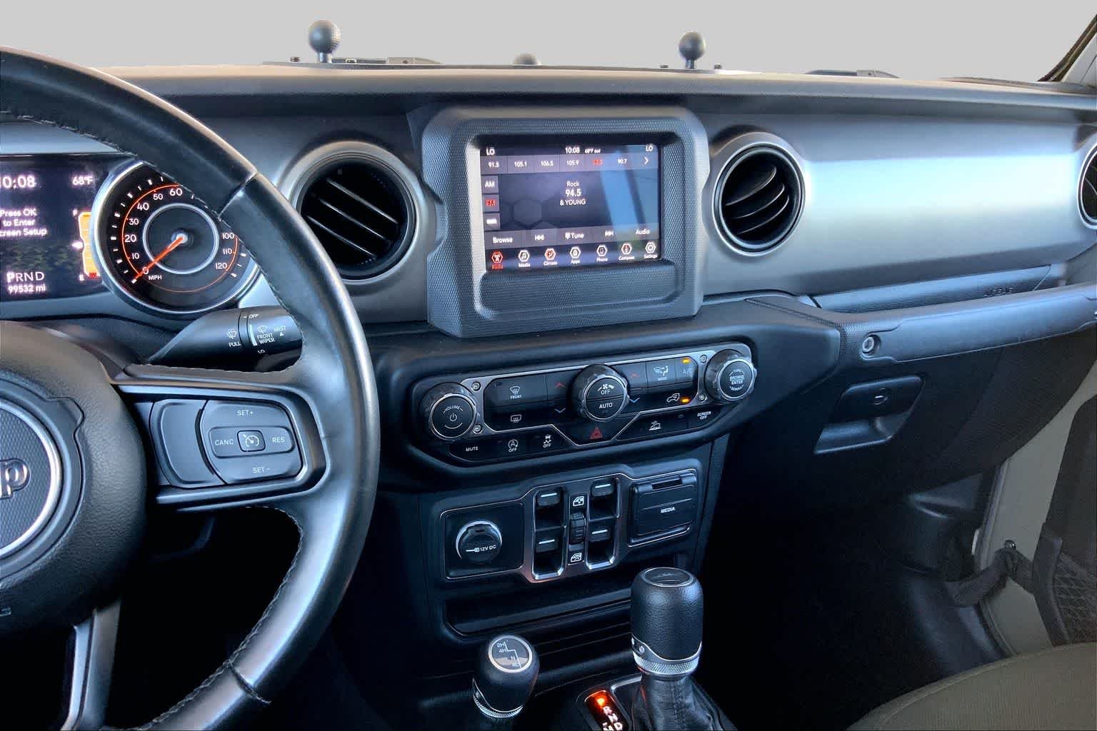 Used 2020 Gator Clearcoat Jeep Sport S image 7