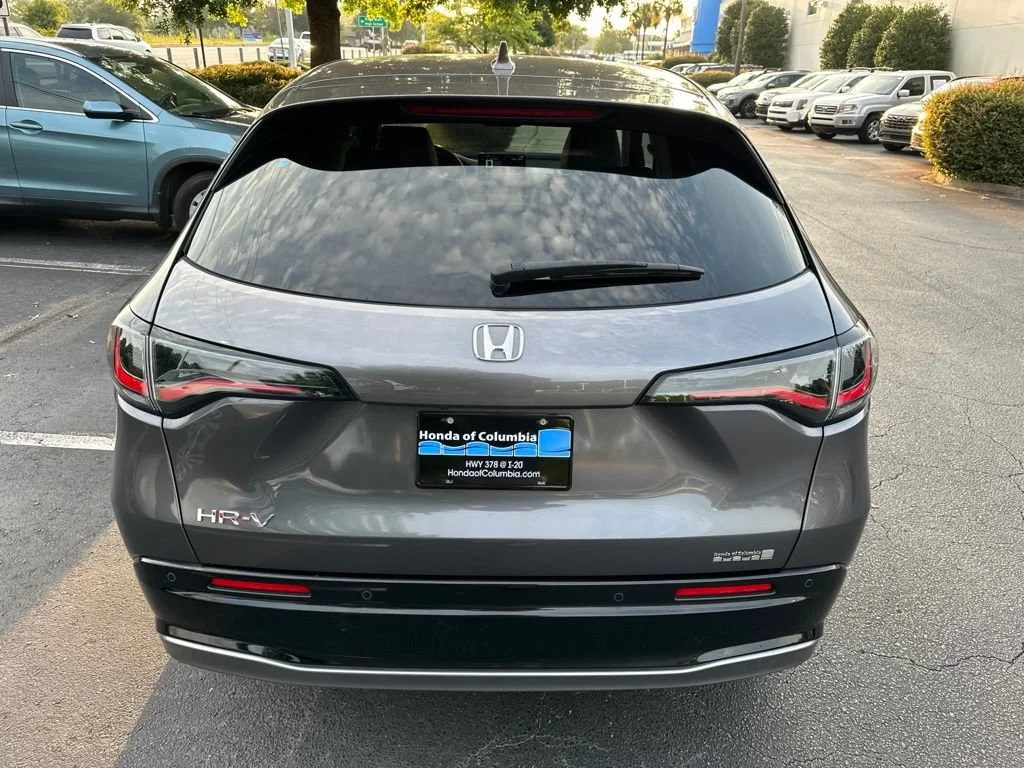 Certified Used 2025 Modern Steel Metallic Honda 2WD EX-L image 36