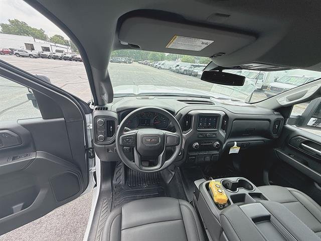 2025 GMC Sierra 3500HD Pro - Photo 19