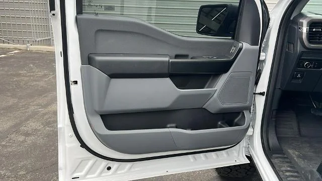 New 2026 Oxford White Ford XL image 30