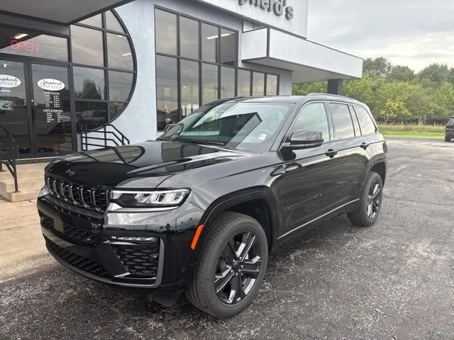 New 2027 Black Jeep Limited Reserve image 2