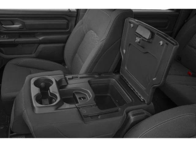 New 2027 Diamond Black Crystal Pearlcoat RAM  image 13