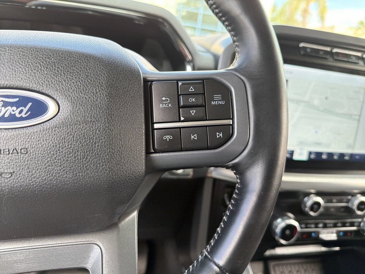 Used 2023 Black Ford LARIAT image 29