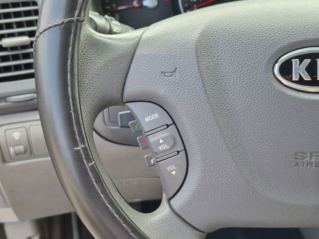 Used 2012 Platinum Kia LX image 18