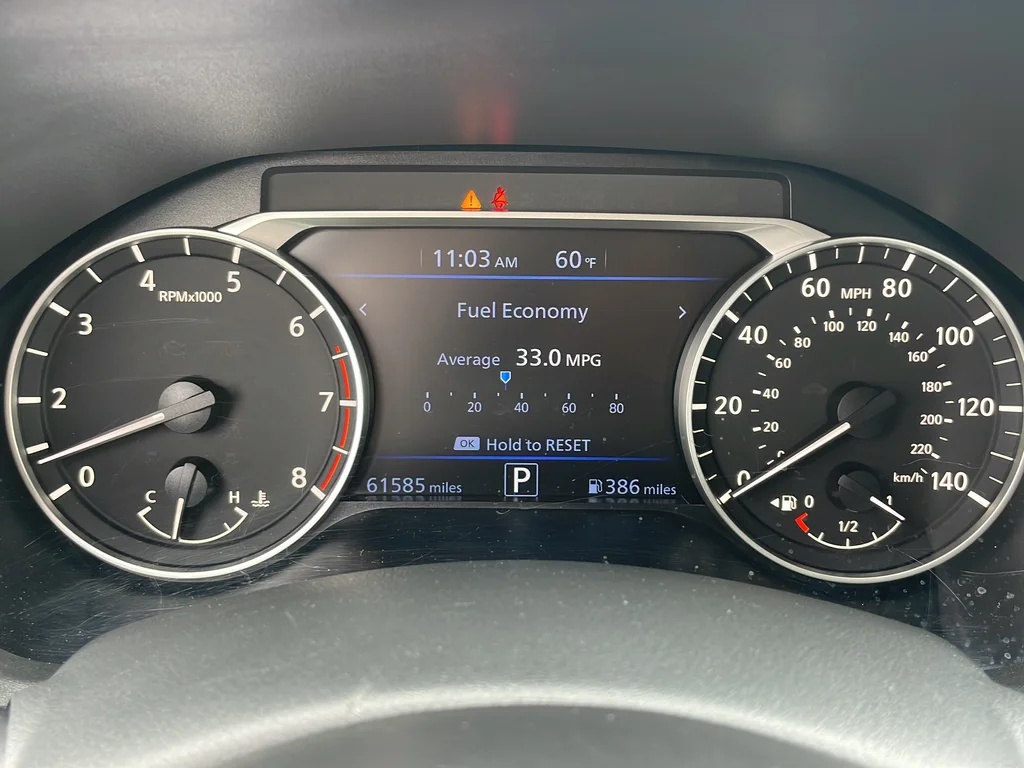 Used 2024 Black Nissan 2.5 SV image 23