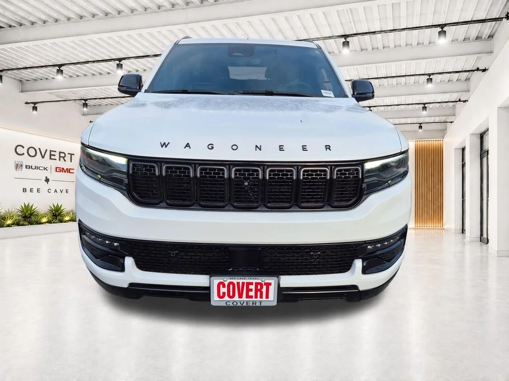 Used 2023 White Jeep Base image 3