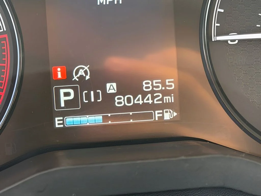 Used 2023 Crystal White Pearl Subaru Base image 18