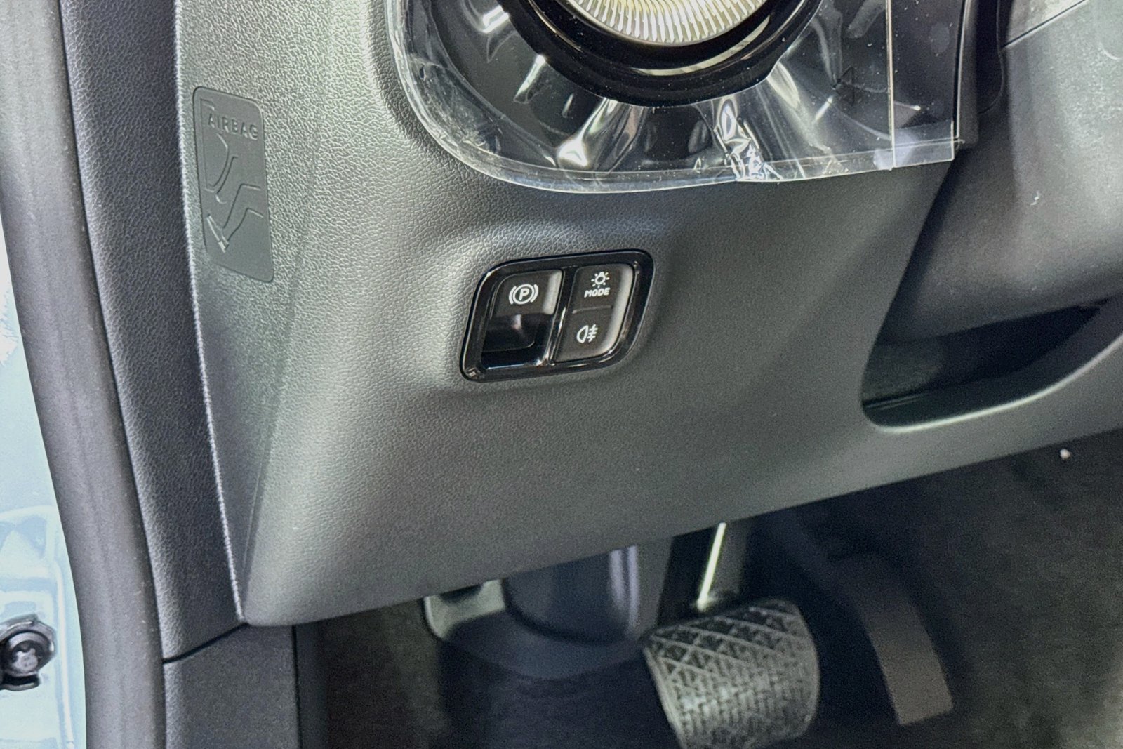 New 2027 Liquid Crystal Green Mercedes-Benz CLA 220 Hybrid image 10