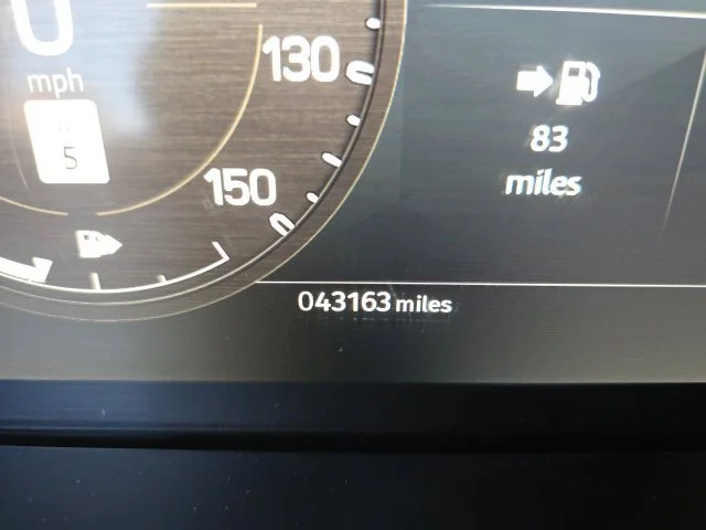 Used 2023 Gondwana Stone Metallic Land Rover X image 39
