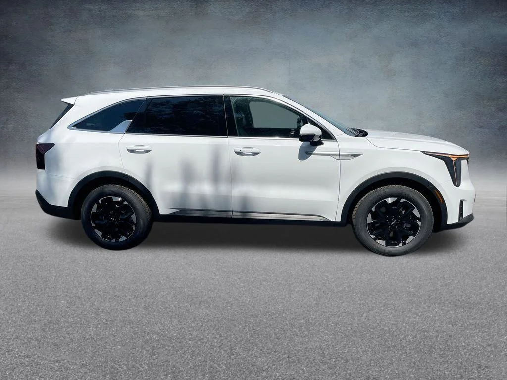 2026 Kia Sorento S - Photo 35