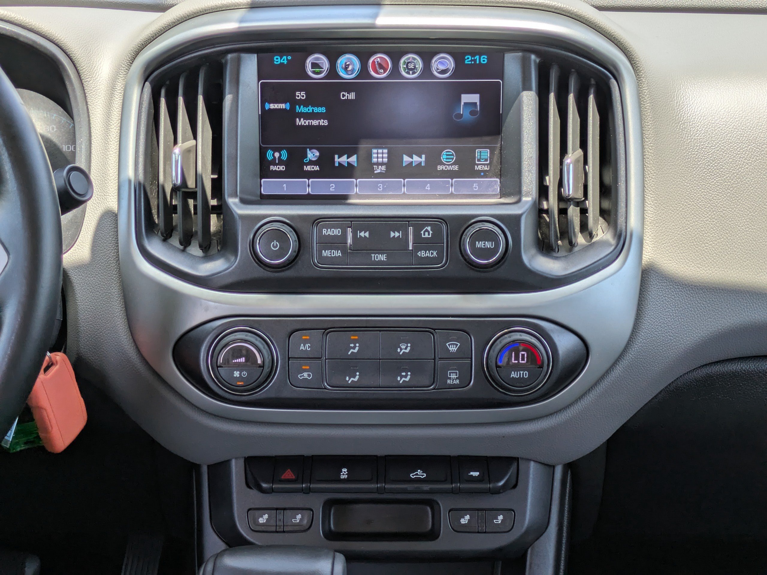 2017 Chevrolet Colorado LT - Photo 16