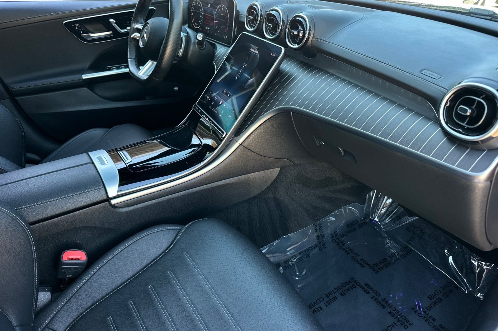 2024 Mercedes-Benz C-Class Sedan C 300 - Photo 16