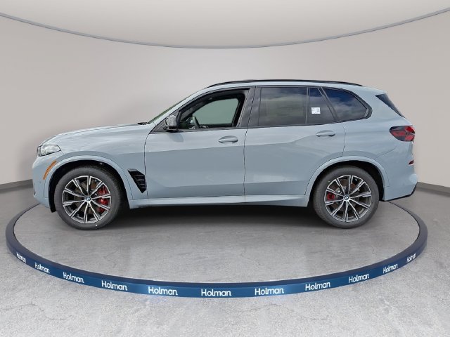 New 2026 Brooklyn Grey Metallic BMW M60i image 7