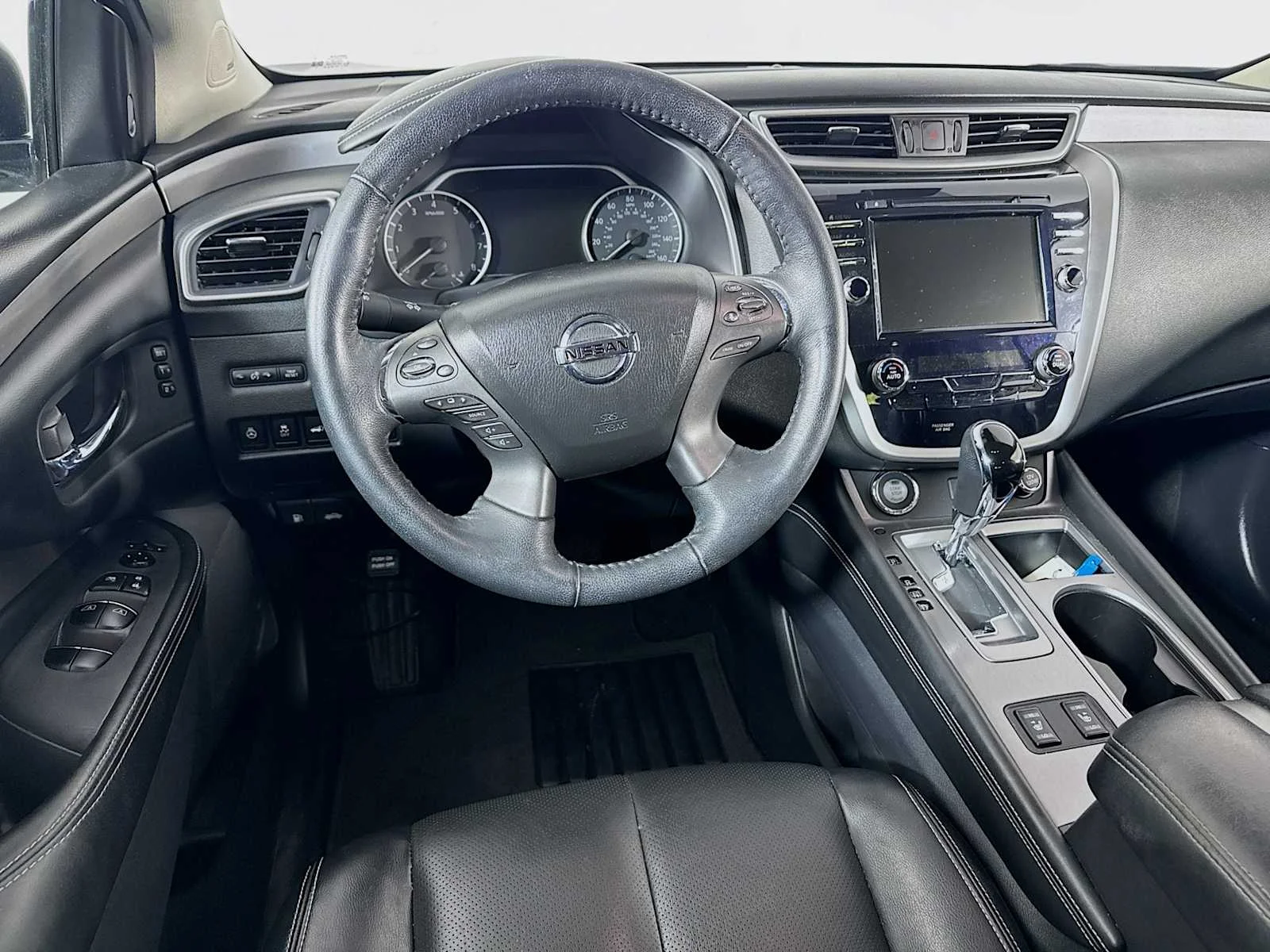 Used 2022 Boulder Gray Pearl Nissan SL image 21