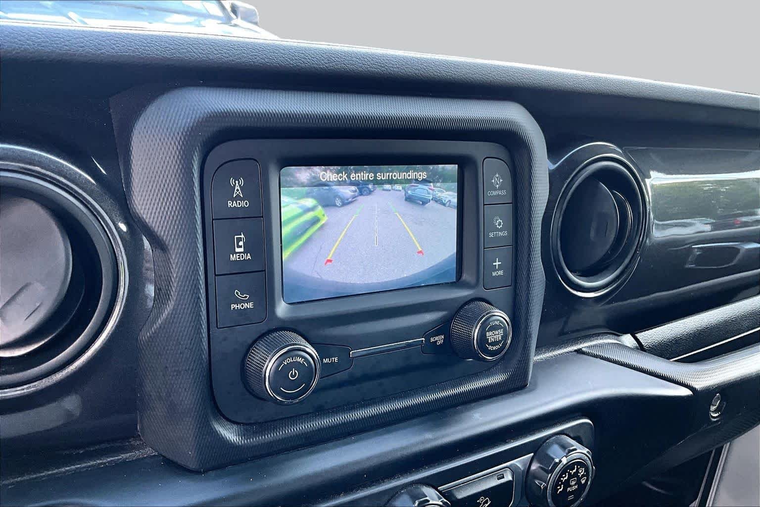 Used 2019 Bright White Clearcoat Jeep Sport Altitude image 27