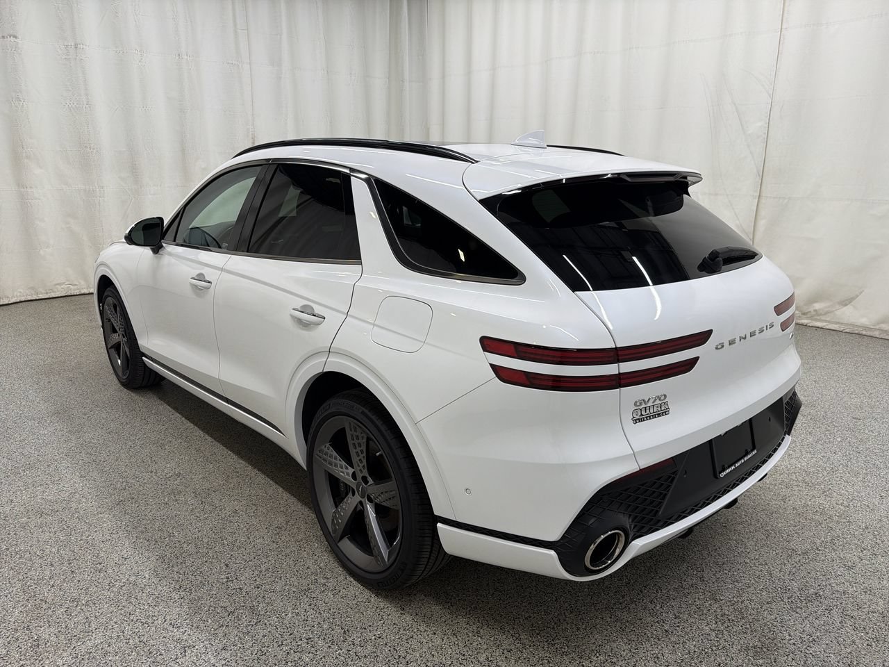 2023 GENESIS GV70 Standard - Photo 9