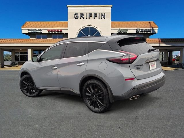 Used 2024 Gray Nissan SV image 8