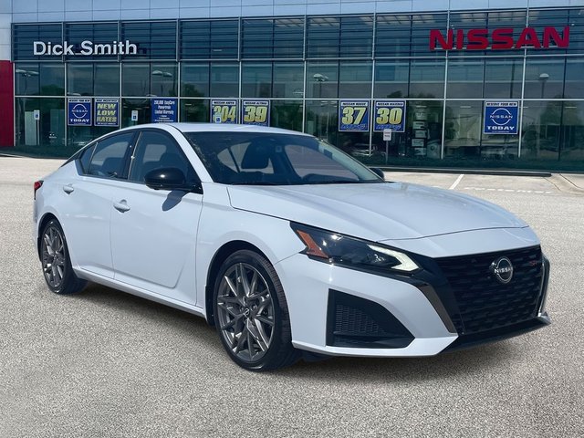 2023 Nissan Altima 2.0 SR