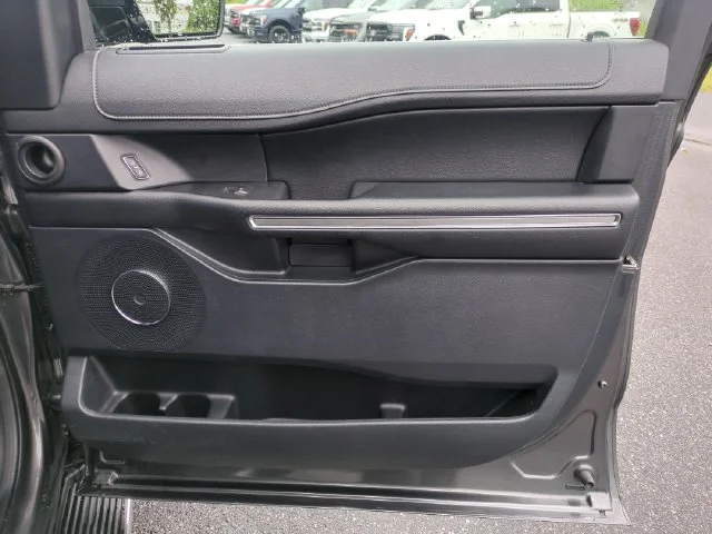 Used 2021 Gray Ford XLT image 33