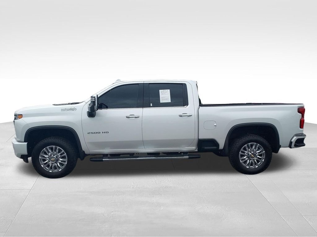 Used 2023 Beige Chevrolet High Country image 2