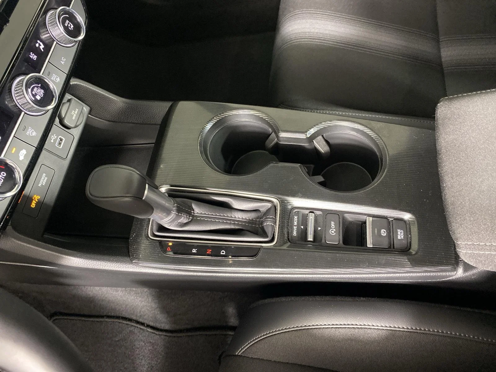 Used 2024  Honda Sport image 19