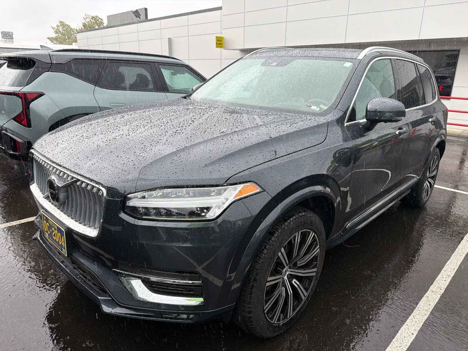 2022 Volvo XC90 T6 Inscription 6 Passenger AWD's photo