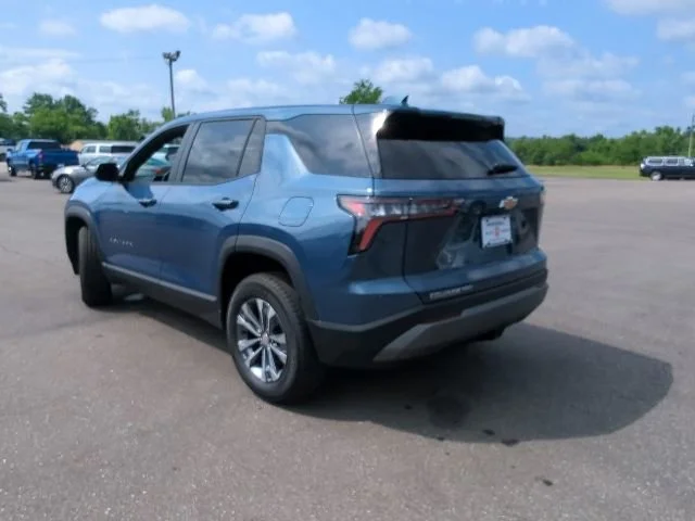 Used 2026 Lakeshore Blue Metallic Chevrolet LT image 29