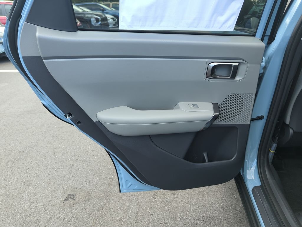 New 2027 Frost Blue / Black Roof Kia S image 27