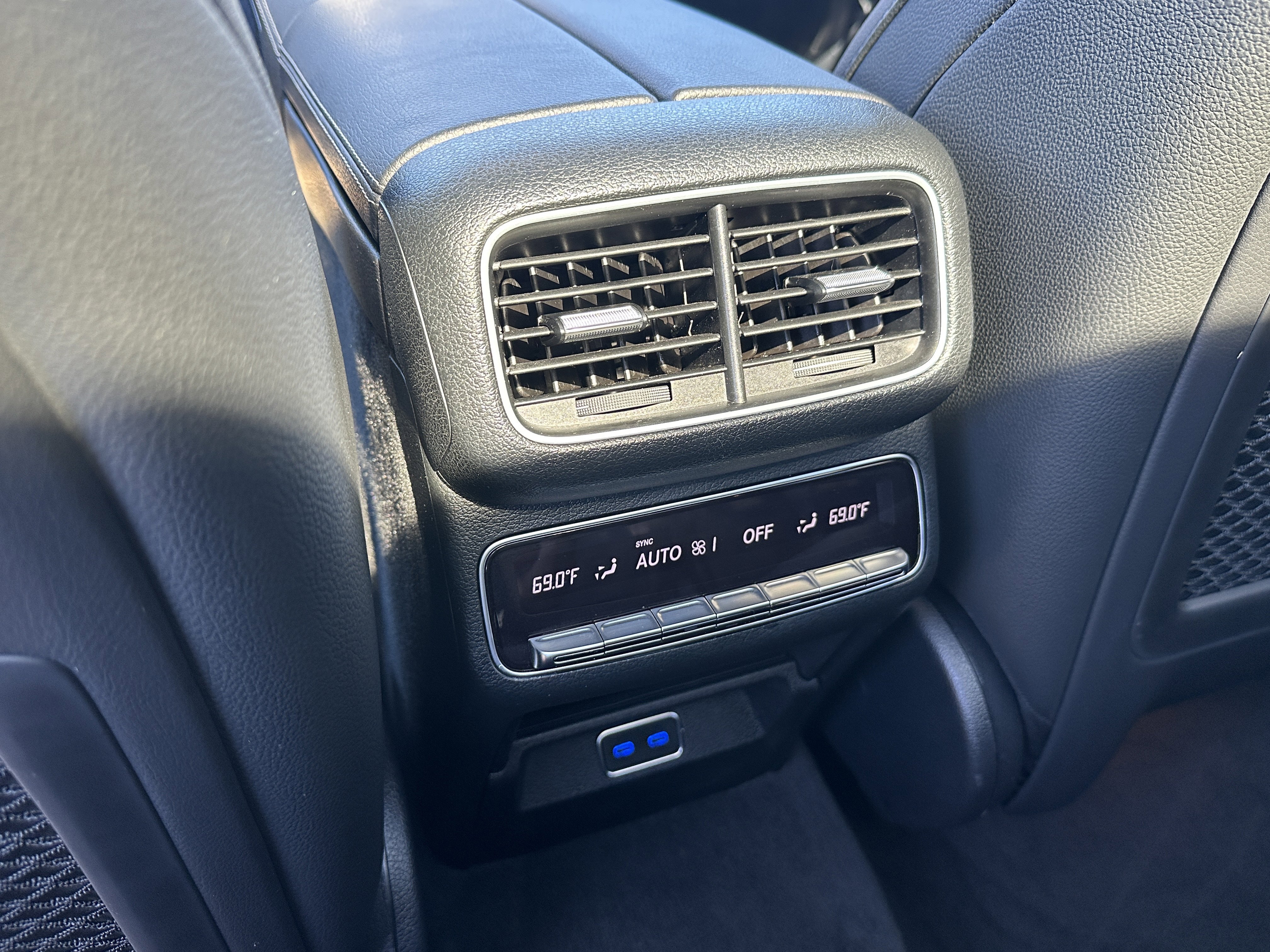 Certified Used 2025 Black Mercedes-Benz GLS 450 image 26