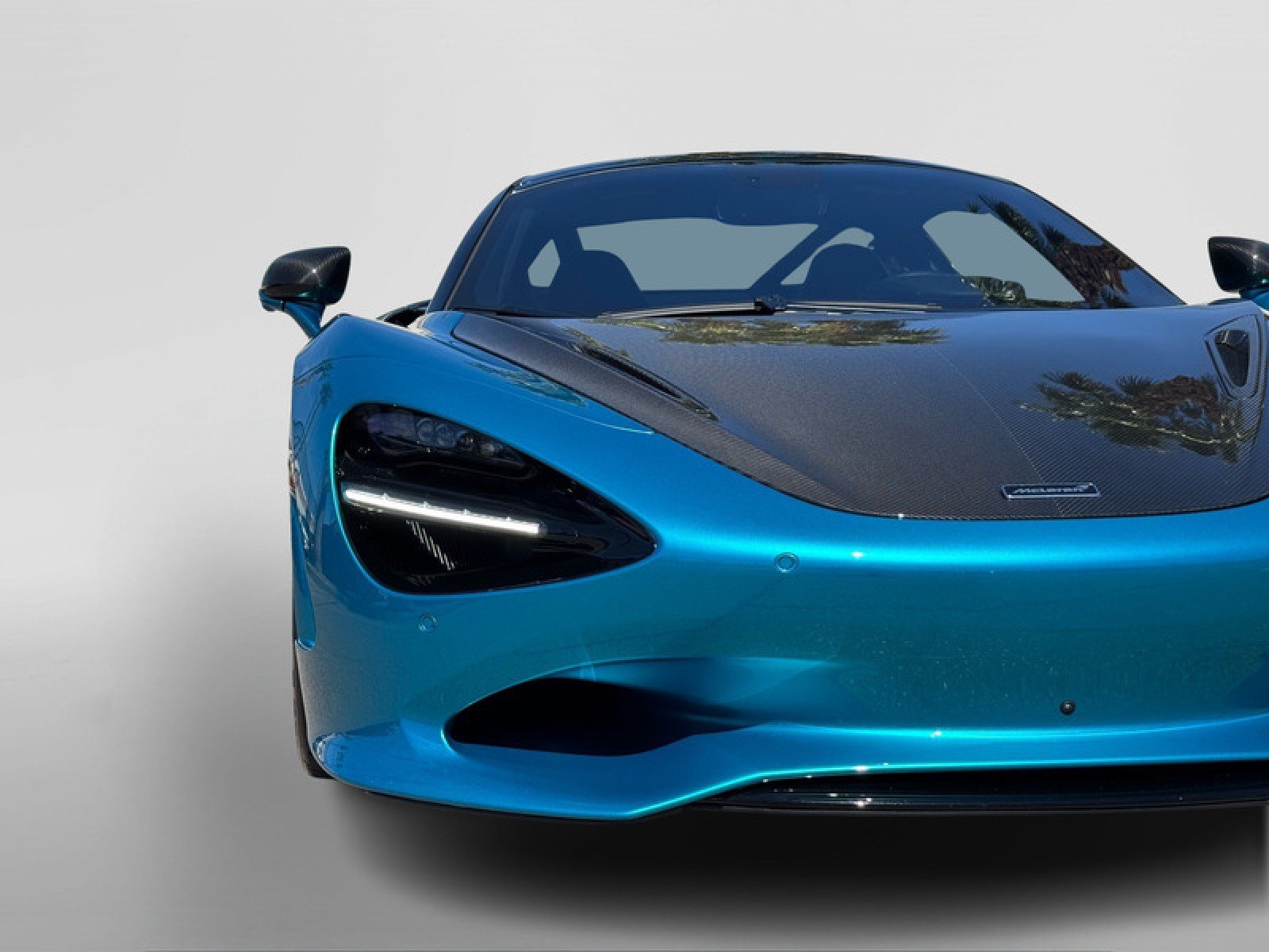 Used 2024 Belize Blue McLaren coupe image 12