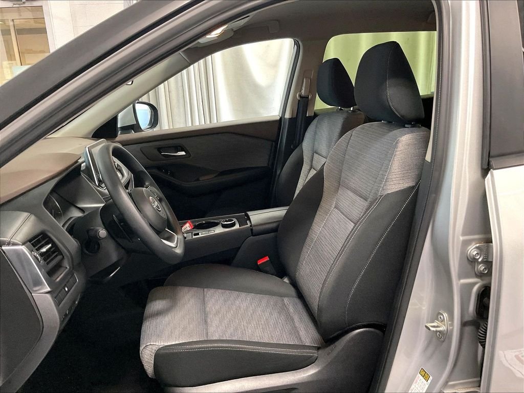 Certified Used 2023 Silver Nissan SV image 10