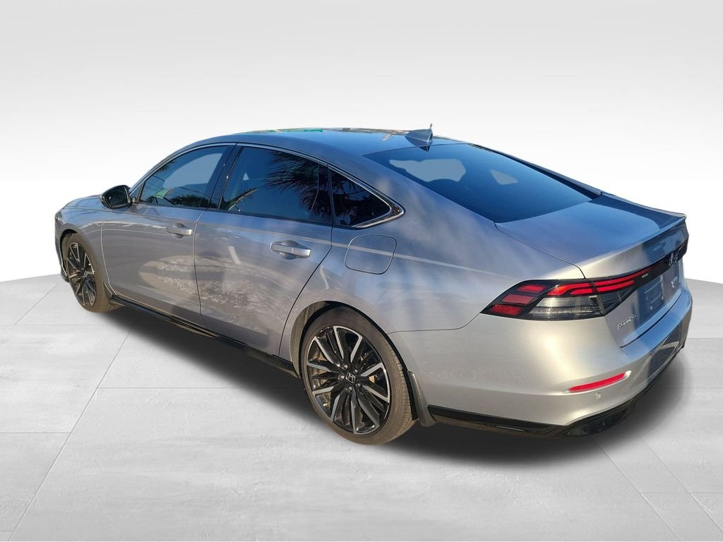 2023 Honda Accord Hybrid Touring - Photo 15