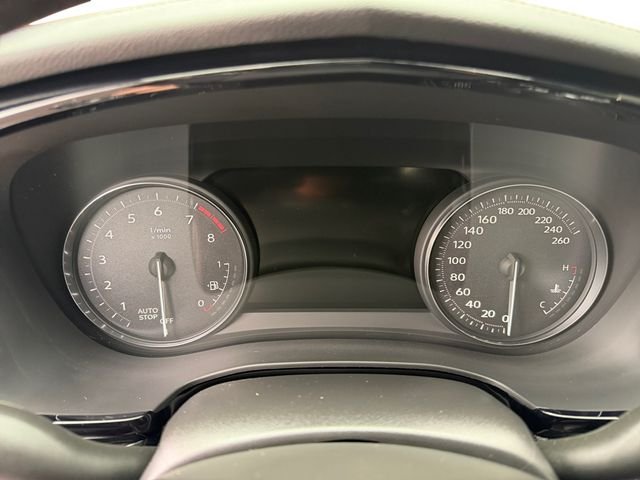 Used 2022 Black Cadillac Premium Luxury image 14