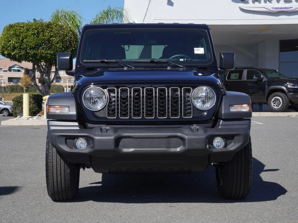 New 2026 Black Clear-Coat Exterior Paint Jeep Sport image 8