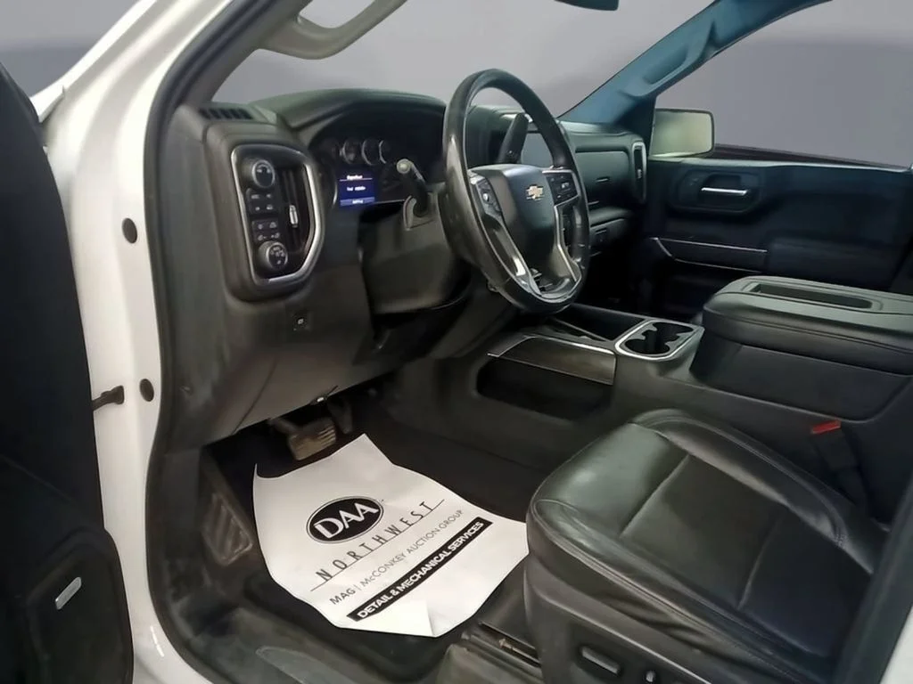 Used 2019 Iridescent Pearl Tricoat Chevrolet LTZ image 7