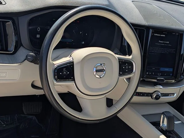 2023 Volvo XC60 Plus - Photo 19