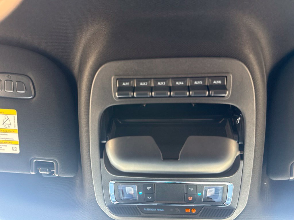New 2026 Star White Metallic Tri-Coat Ford Lariat image 30