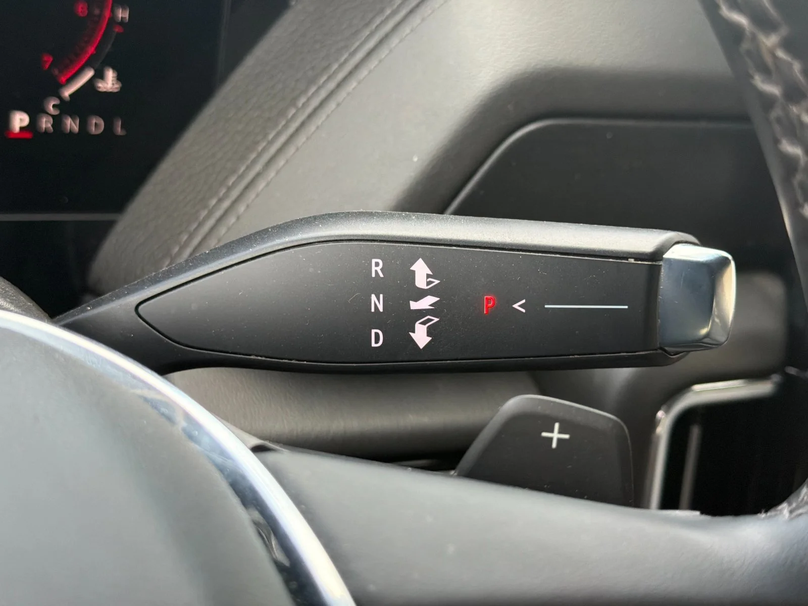 Used 2025 Sterling Metallic GMC Denali image 25