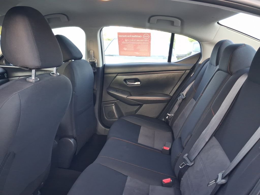Used 2025 White Nissan SR image 15