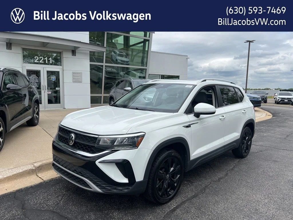 2022 Volkswagen Taos 1.5T SE's photo
