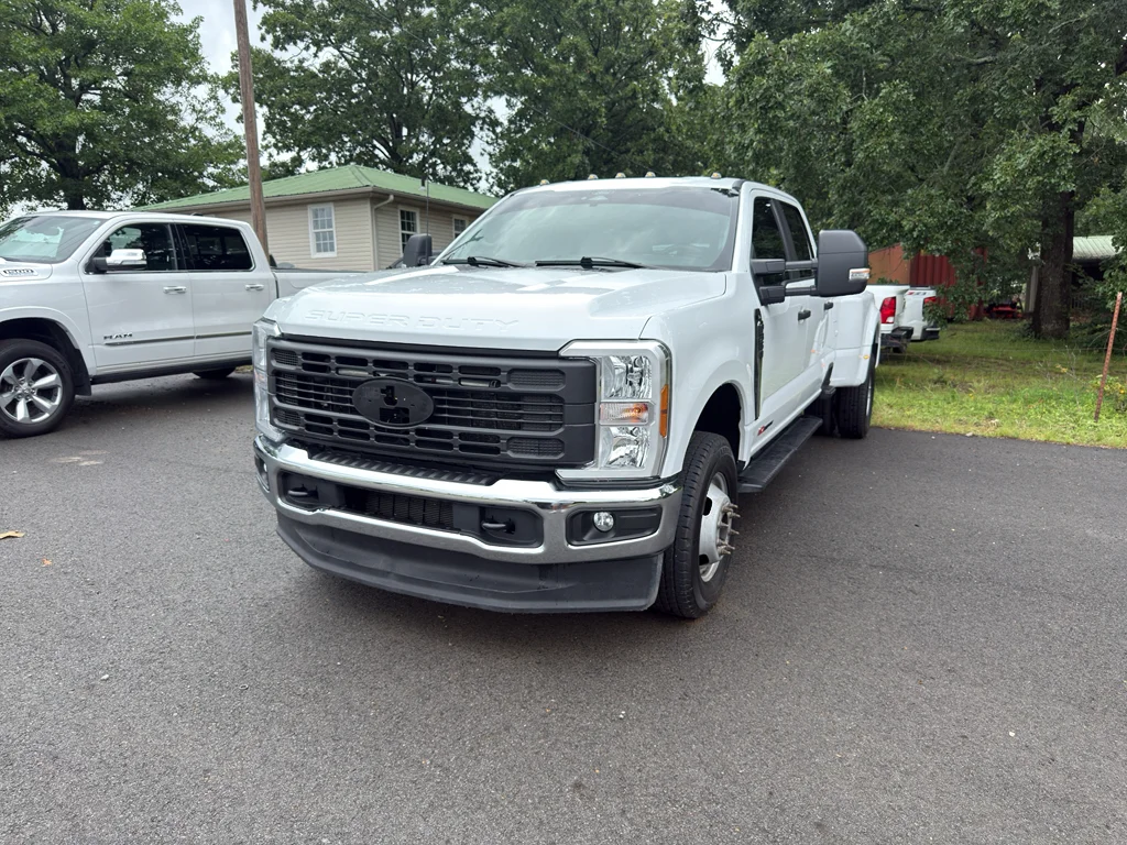 2024 Ford F-350 XL 4x4 Crew Cab 8' Box DRW's photo