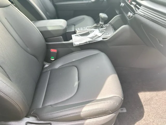 New 2027 Wolf Gray Kia EX image 34