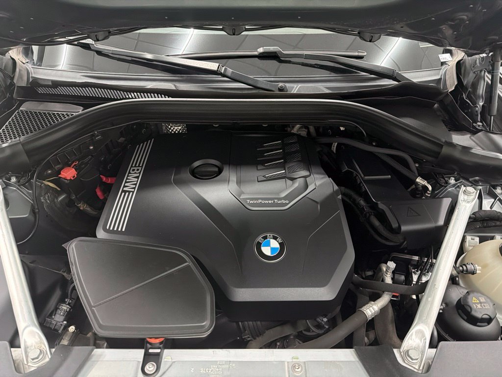 Used 2023 Gray BMW xDrive30i image 34