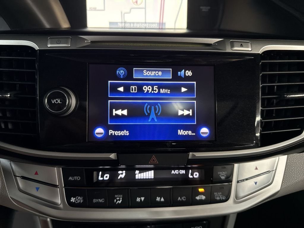 Used 2014 Obsidian Blue Pearl Honda EX-L image 28