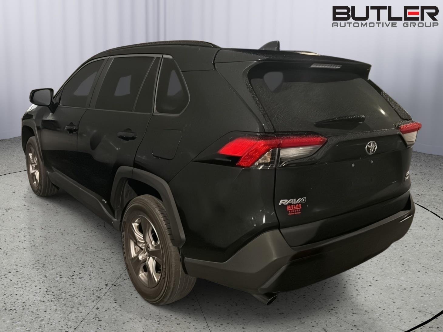 Used 2025 Midnight Black Metallic Toyota Hybrid LE image 9