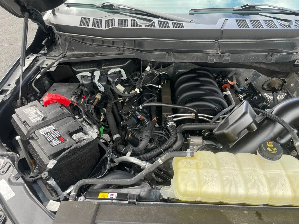 Used 2023 Gray Metallic Ford Tremor image 41