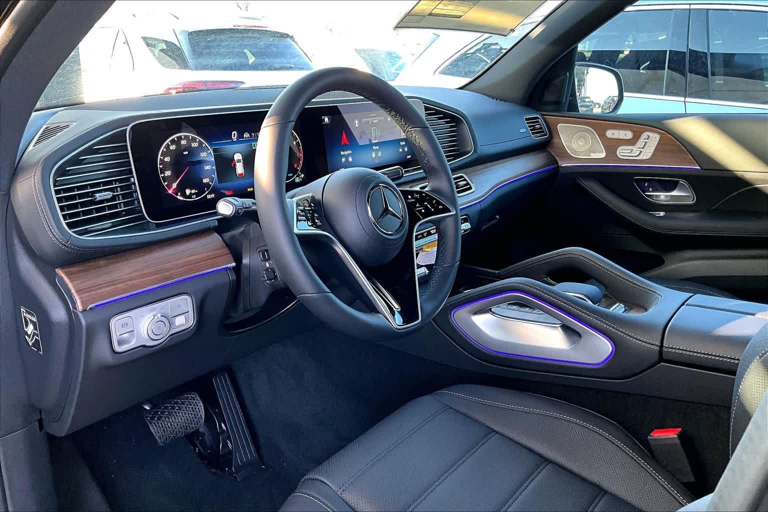 New 2026 Obsidian Black Metallic Mercedes-Benz GLE 580 image 10